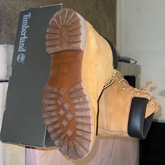 Wheat nutbuck timberland boots - Picture 5 of 8